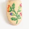 Sandales Bribri en raphia avec broderies florales Sandales Bribri en raphia avec broderies florales