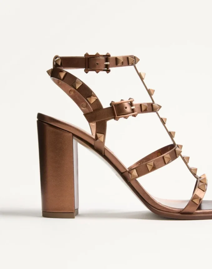 Sandales à bride cheville Rockstud en cuir de veau métallisé 90 mm