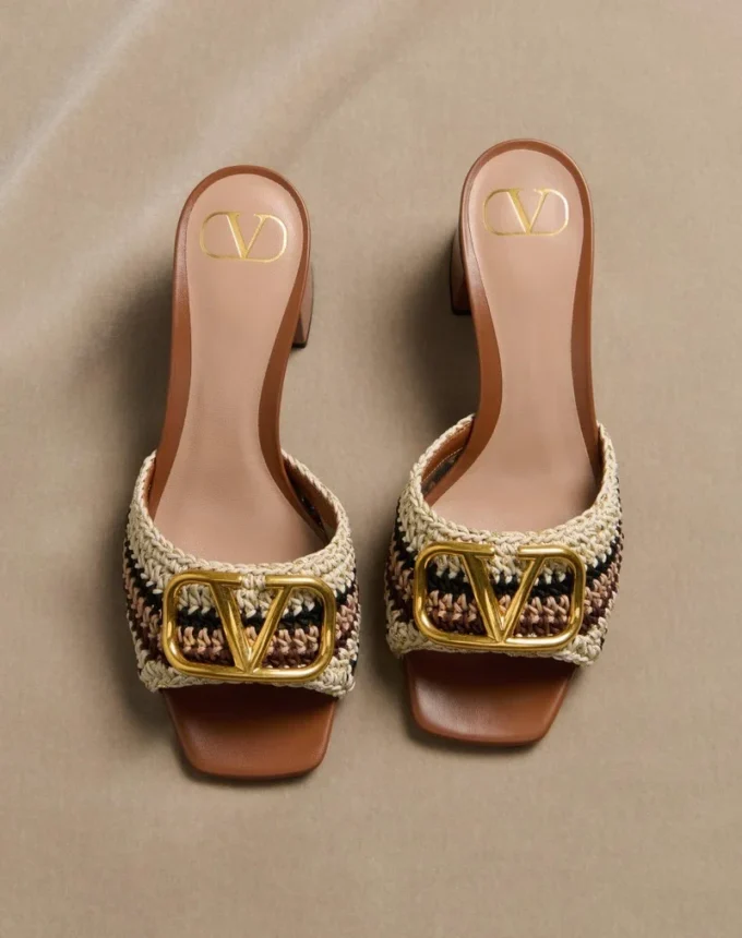 Sandales à bride Vlogo Signature avec broderie au crochet 60 mm Sandales à bride Vlogo Signature avec broderie au crochet 60 mm