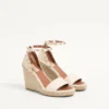 Sandales compensées à double Rockstud en cuir de veau grainé 105 mm