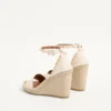 Sandales compensées à double Rockstud en cuir de veau grainé 105 mm