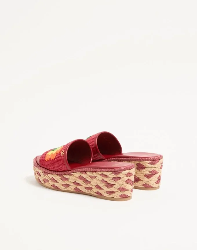 Sandales compensées en raphia Bribri avec broderies florales 65 mm