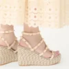 Sandales compensées à lanières en cuir de veau Rockstud 95 mm