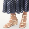 Sandales compensées Rockstud en cuir de veau avec broderies Cornely 80 mm