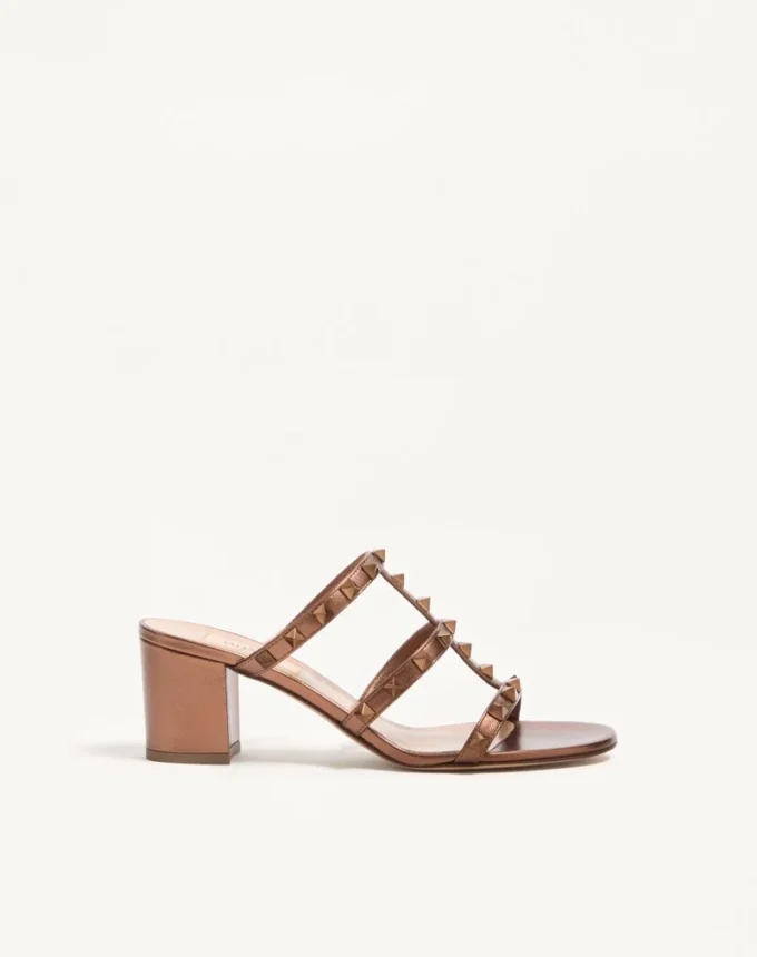 Sandales à lanières en cuir de veau métallisé Rockstud 60 mm