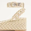Sandales à plateforme Rockstud en cuir nappa laminé 45 mm Sandales à plateforme Rockstud en cuir nappa laminé 45 mm