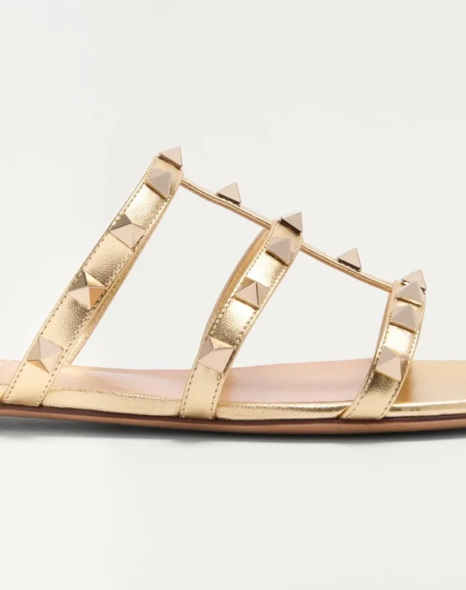 Sandales Rockstud en cuir nappa laminé