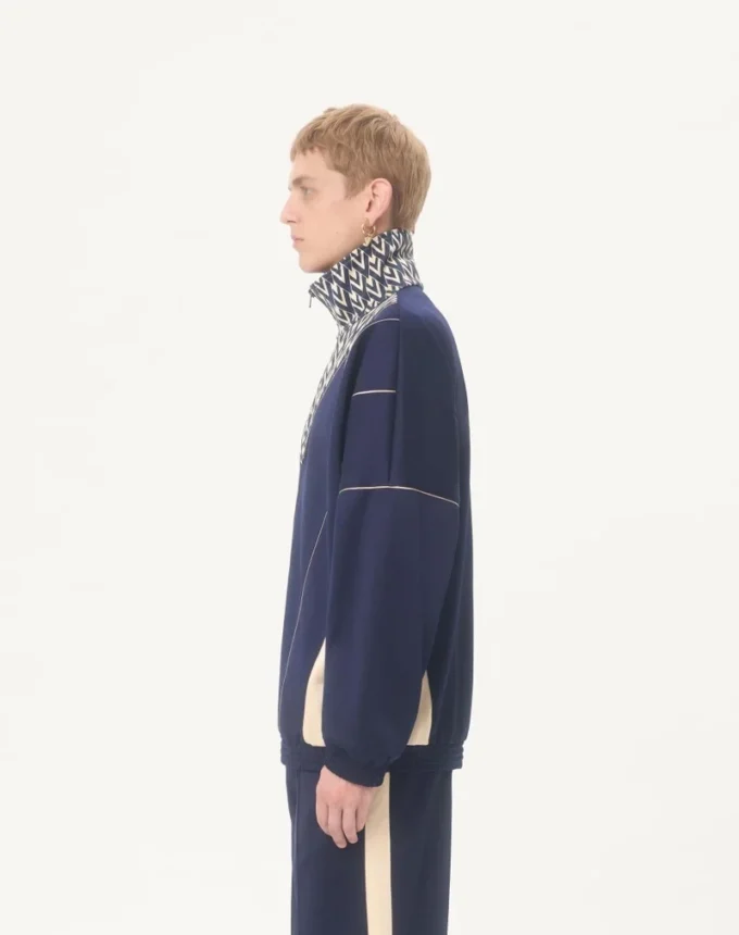 Sweat-shirt Valentino en acétate avec fermeture éclair et imprimé « Toute la V » incrusté Sweat-shirt Valentino en acétate avec fermeture éclair et imprimé « Toute la V » incrusté
