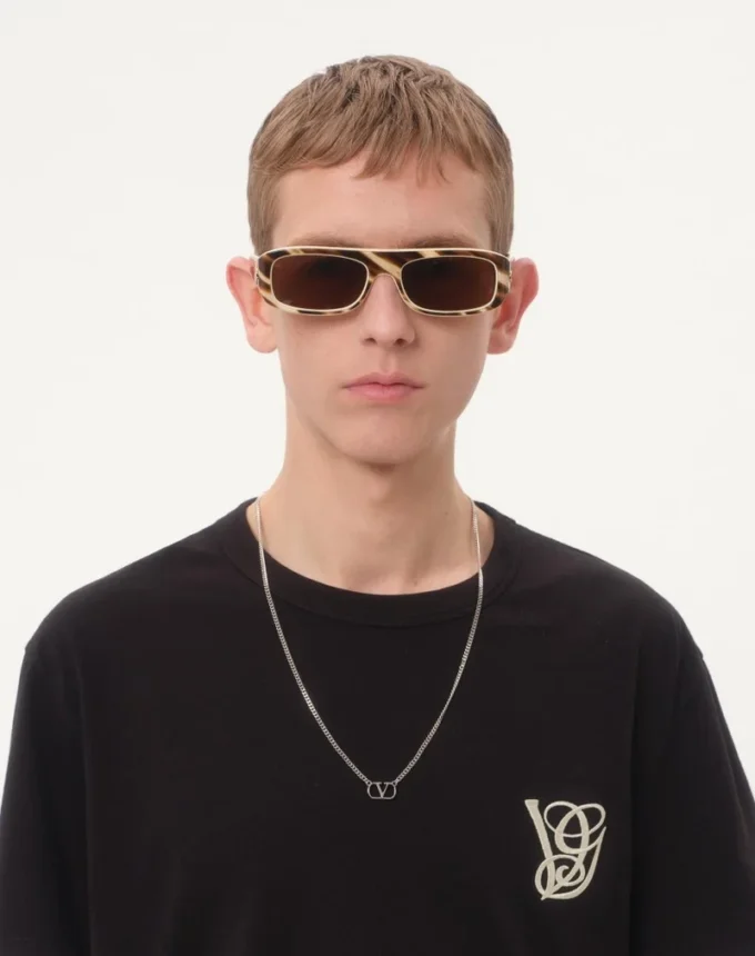 T-shirt en coton avec écusson VG T-shirt en coton avec écusson VG