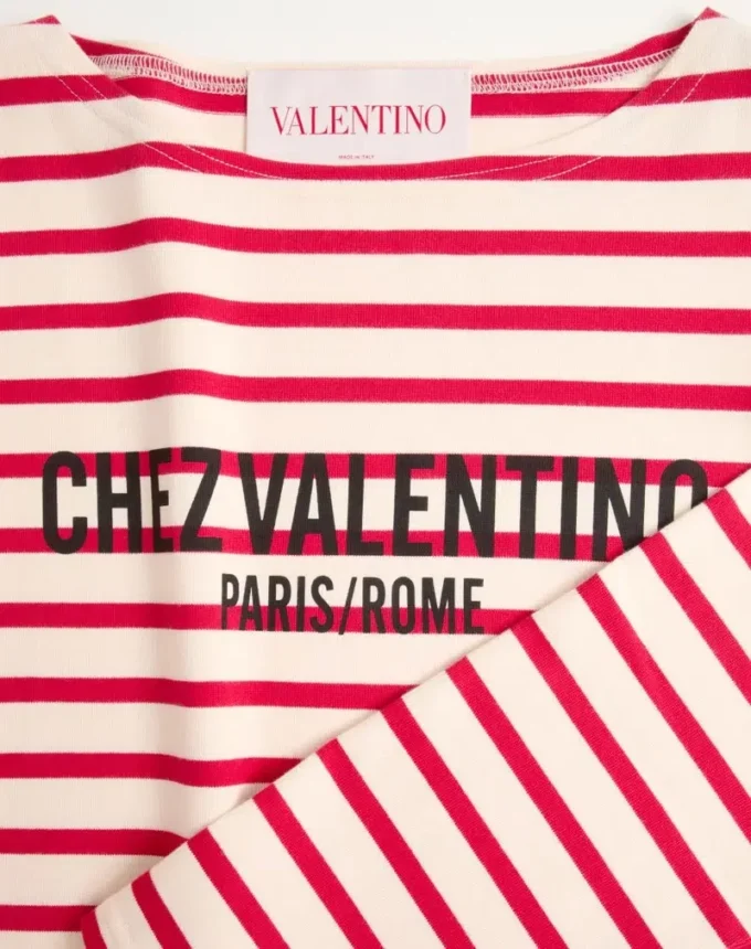 T-SHIRT À MANCHES LONGUES EN COTON AVEC IMPRIMÉ CHEZ VALENTINO T-SHIRT À MANCHES LONGUES EN COTON AVEC IMPRIMÉ CHEZ VALENTINO