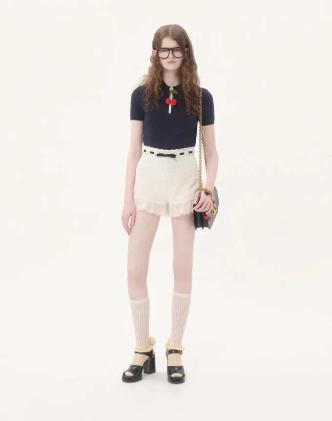 Top en coton avec cerises Top en coton avec cerises