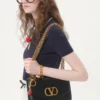 Top en coton avec cerises Top en coton avec cerises