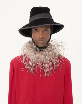 Top en georgette à plumes
