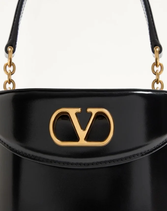 Valentino Garavani Vain Sac à main en cuir de veau brillant Valentino Garavani Vain Sac à main en cuir de veau brillant