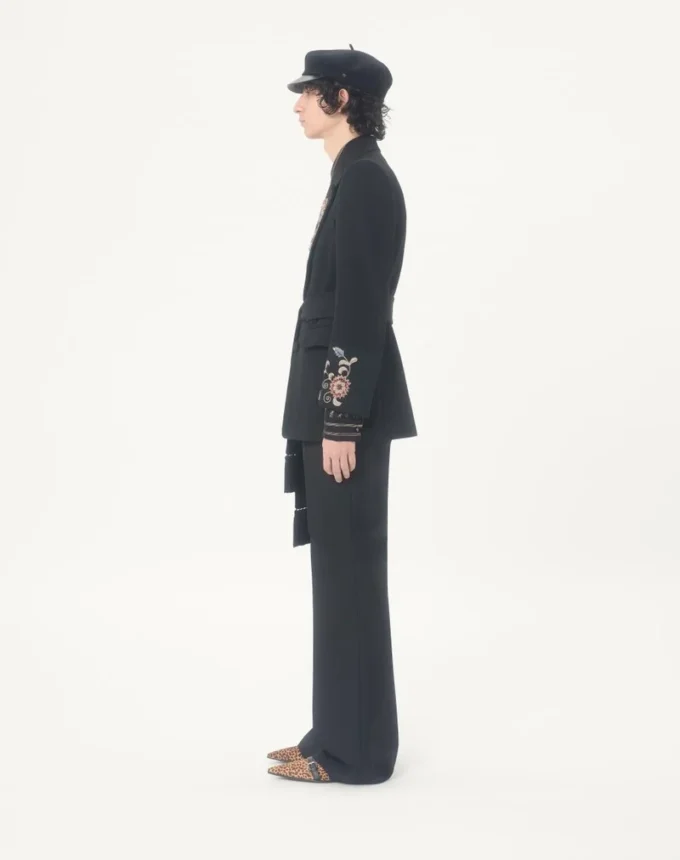 Veste brodée à ceinture en laine grain de poudre Valentino Veste brodée à ceinture en laine grain de poudre Valentino