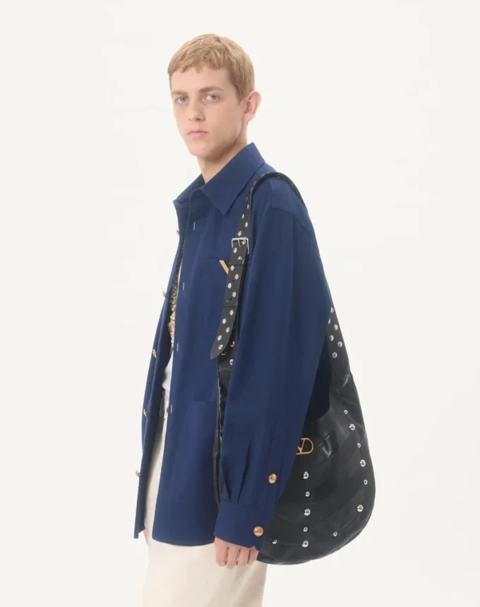 Veste chemise en gabardine de coton Valentino avec VGold Veste chemise en gabardine de coton Valentino avec VGold