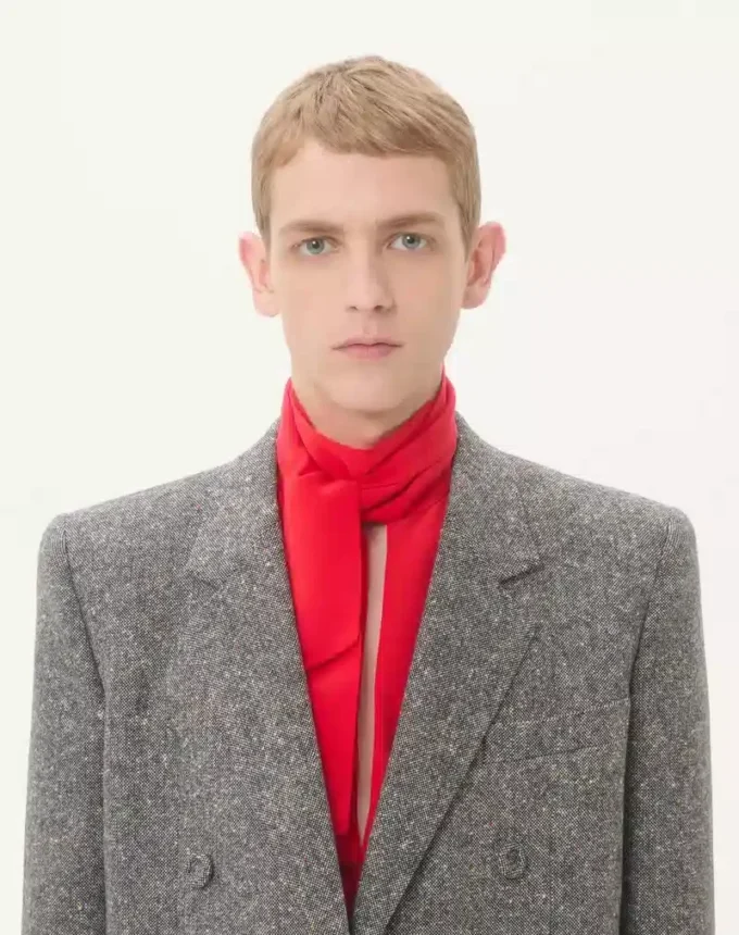 Veste croisée Valentino en laine natté boutonnée Veste croisée Valentino en laine natté boutonnée