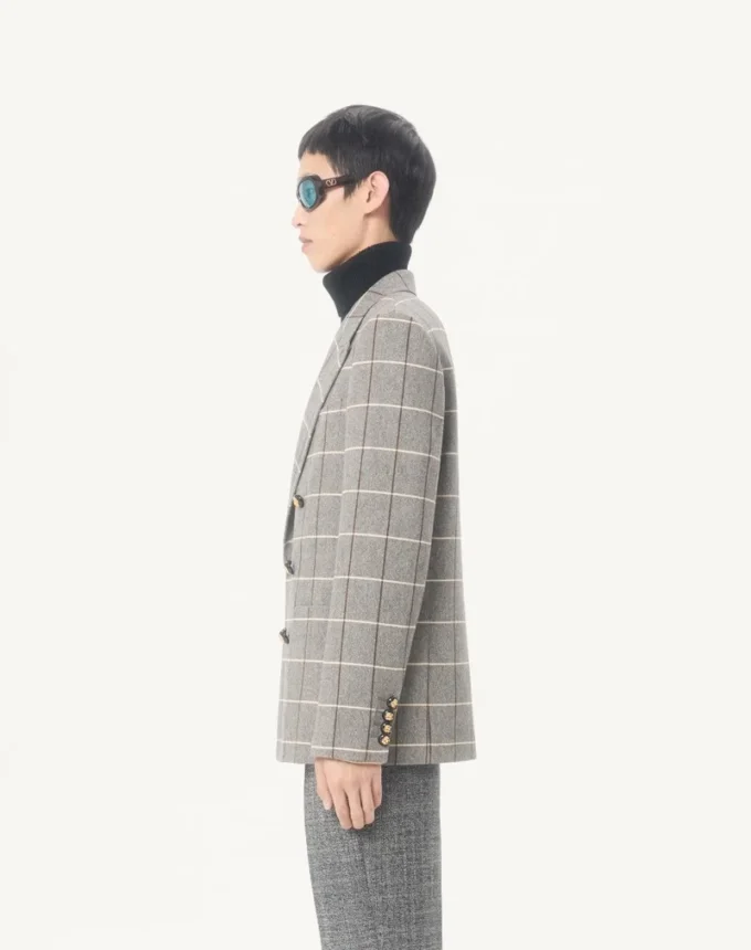 Veste en laine à double boutonnage Valentino à motif à carreaux Veste en laine à double boutonnage Valentino à motif à carreaux
