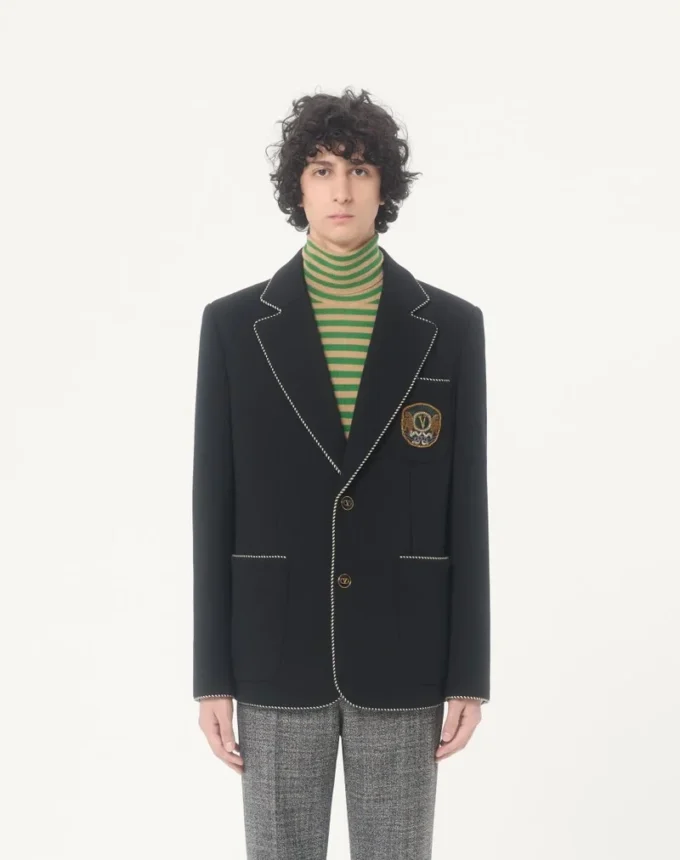 Veste en laine à simple boutonnage Valentino avec patch Valentino Veste en laine à simple boutonnage Valentino avec patch Valentino