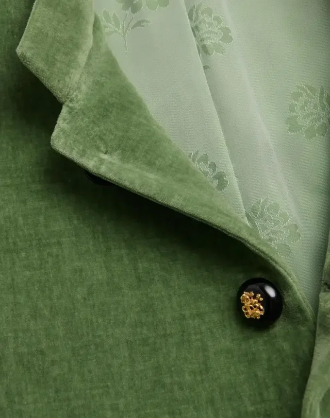 Veste en velours de coton et lin délavé avec col mandarin Veste en velours de coton et lin délavé avec col mandarin