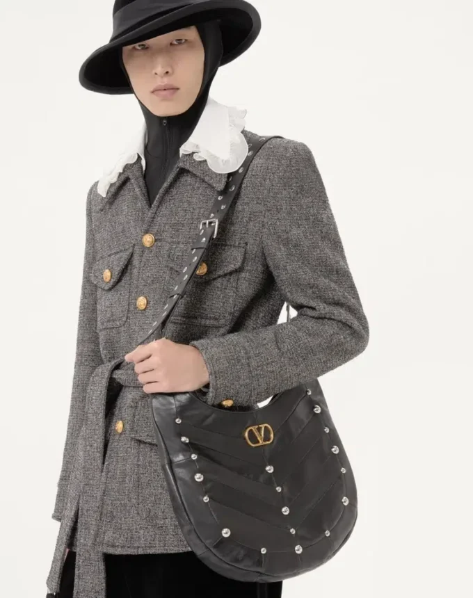 Veste safari en laine boutonnée avec ceinture Valentino Veste safari en laine boutonnée avec ceinture Valentino