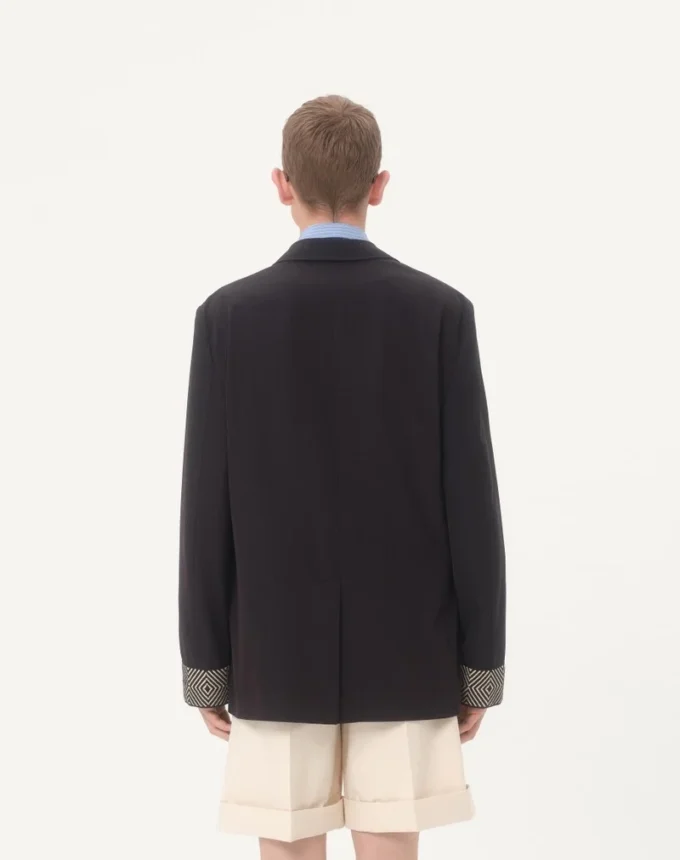 Veste simple boutonnage en laine et coton avec bordures jacquard Veste simple boutonnage en laine et coton avec bordures jacquard