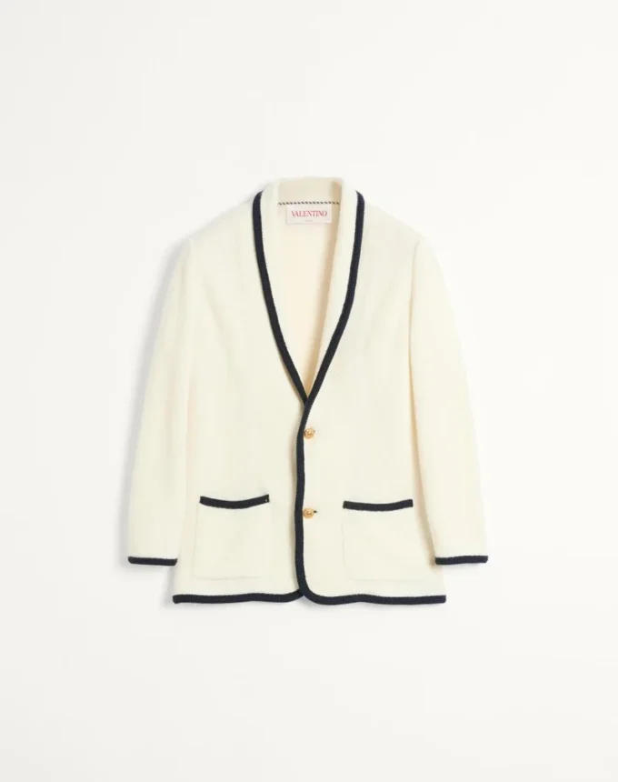 Veste simple boutonnage en laine et coton avec passepoil torchon Veste simple boutonnage en laine et coton avec passepoil torchon